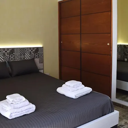 Bed and Breakfast La Negli Orti Lizzanello